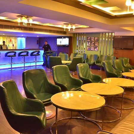 Hotel Down Town ジャランダール エクステリア 写真