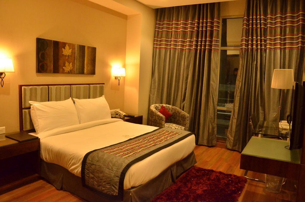 Hotel Down Town ジャランダール 部屋 写真